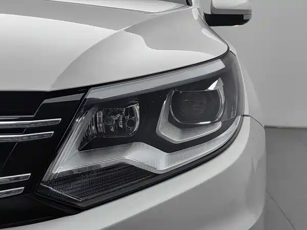 Volkswagen Tiguan 2016