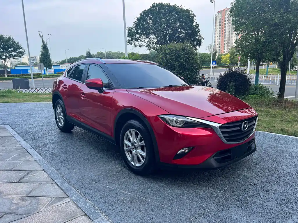 Mazda CX-4 2017 — фото 2