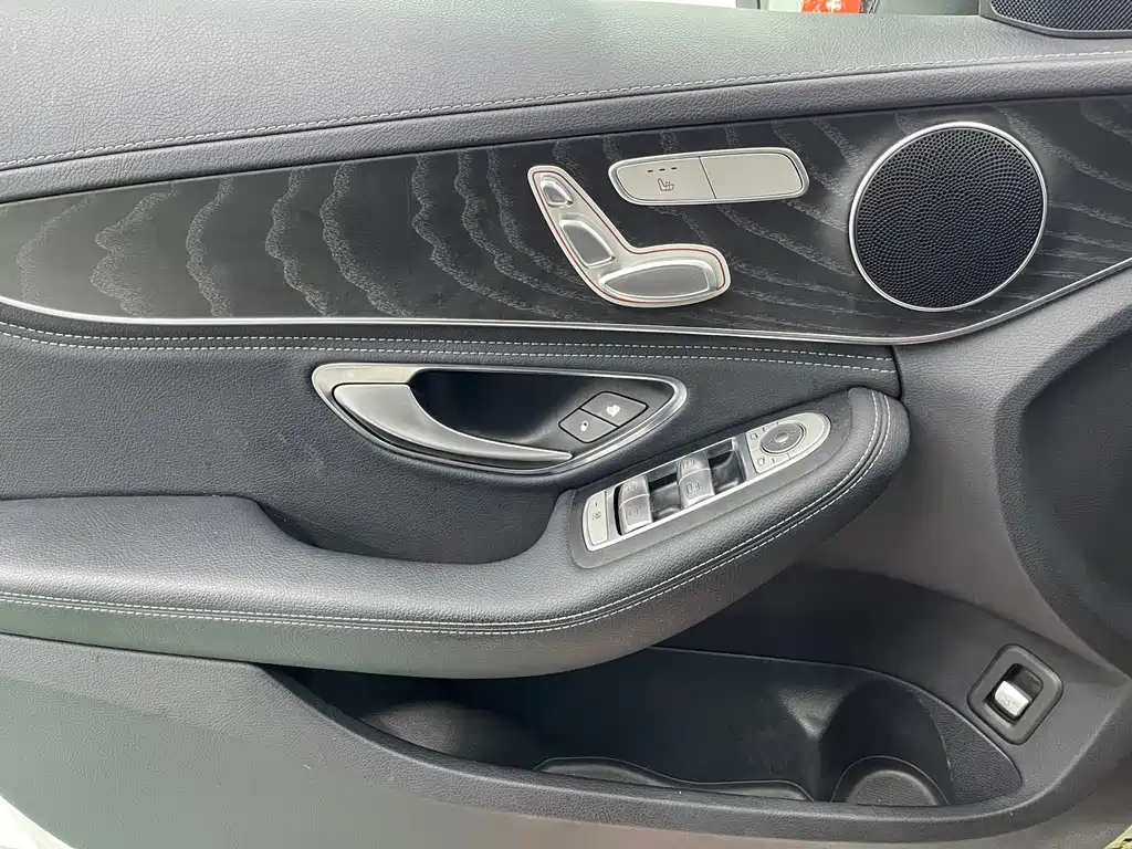 Mercedes-Benz C-Class 2015 — фото 19