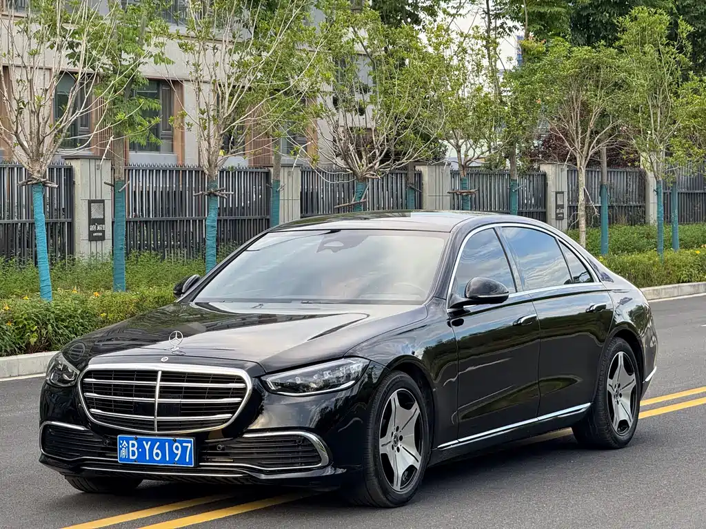 Mercedes-Benz S-Class 2024 — фото 1