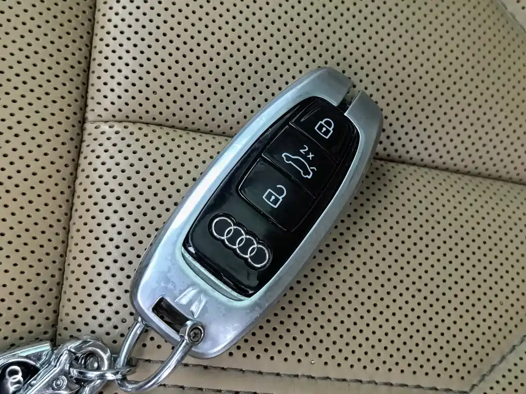 Audi A6L 2022 — фото 31