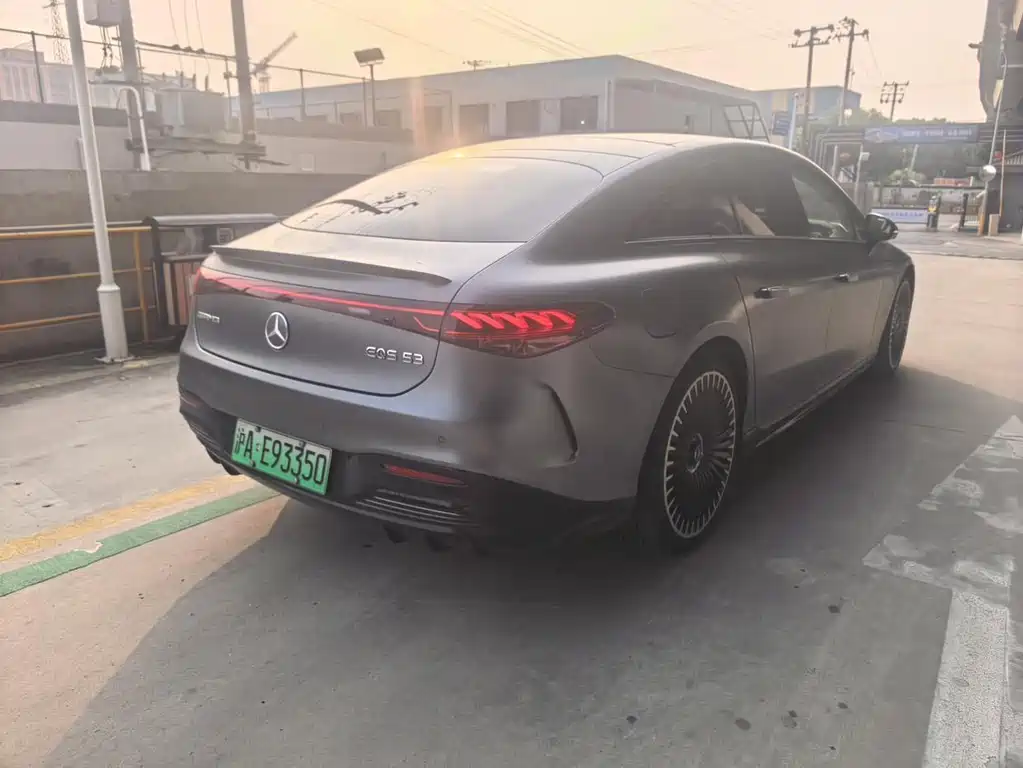 Mercedes-Benz EQS AMG 2024