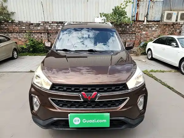 Wuling Hongguang S3 2018