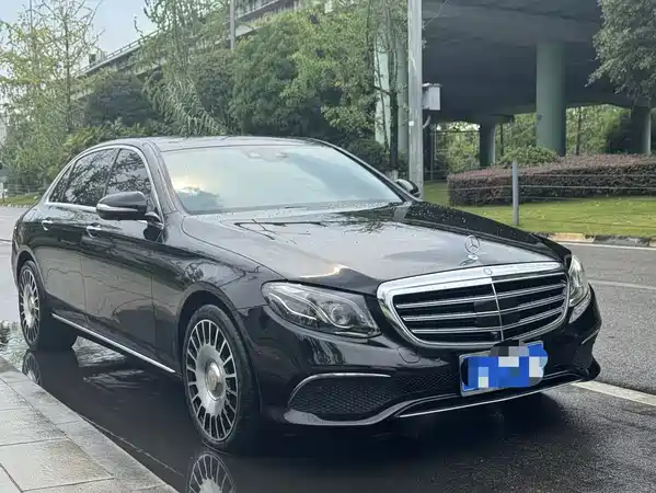 Mercedes-Benz E-Class 2016