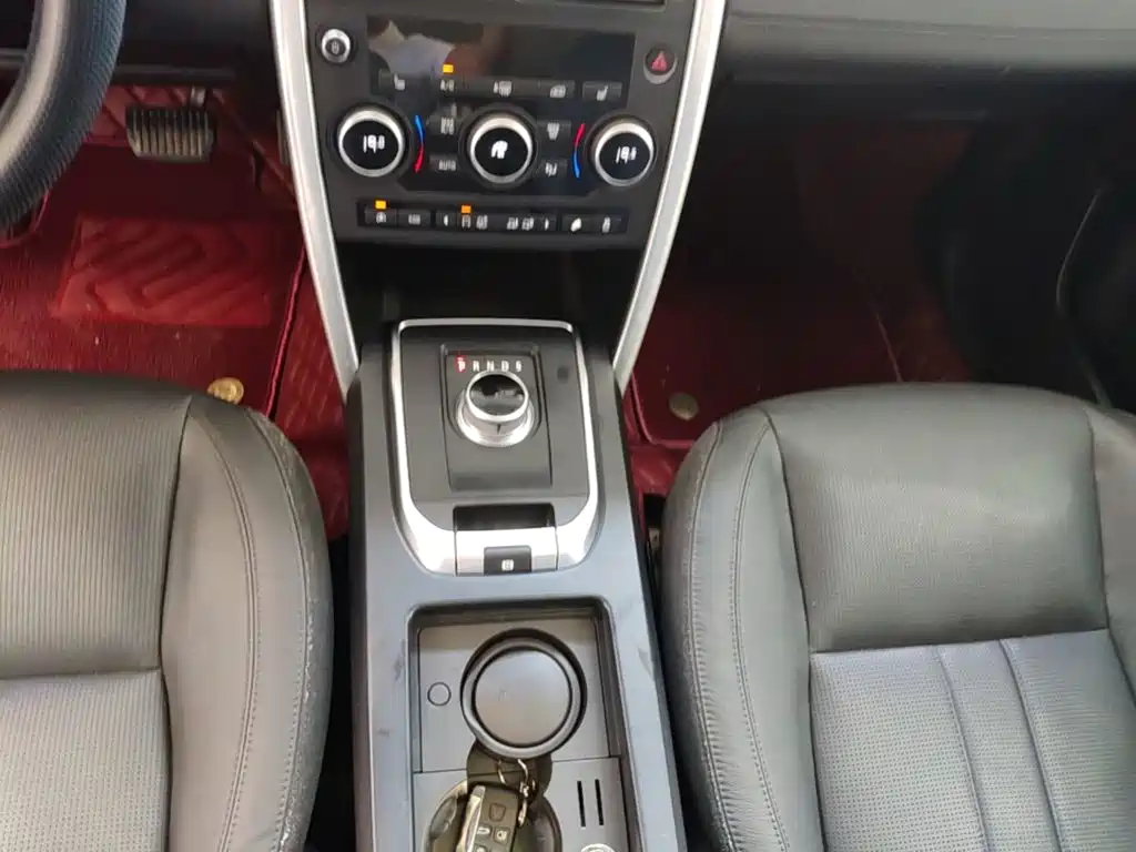 Land Rover Discovery Sport 2016 — фото 14