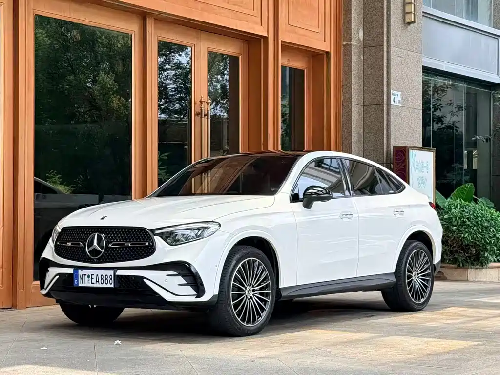 Mercedes-Benz GLC Coupe 2025 — фото 1