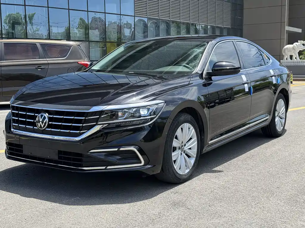 Volkswagen Passat 2021