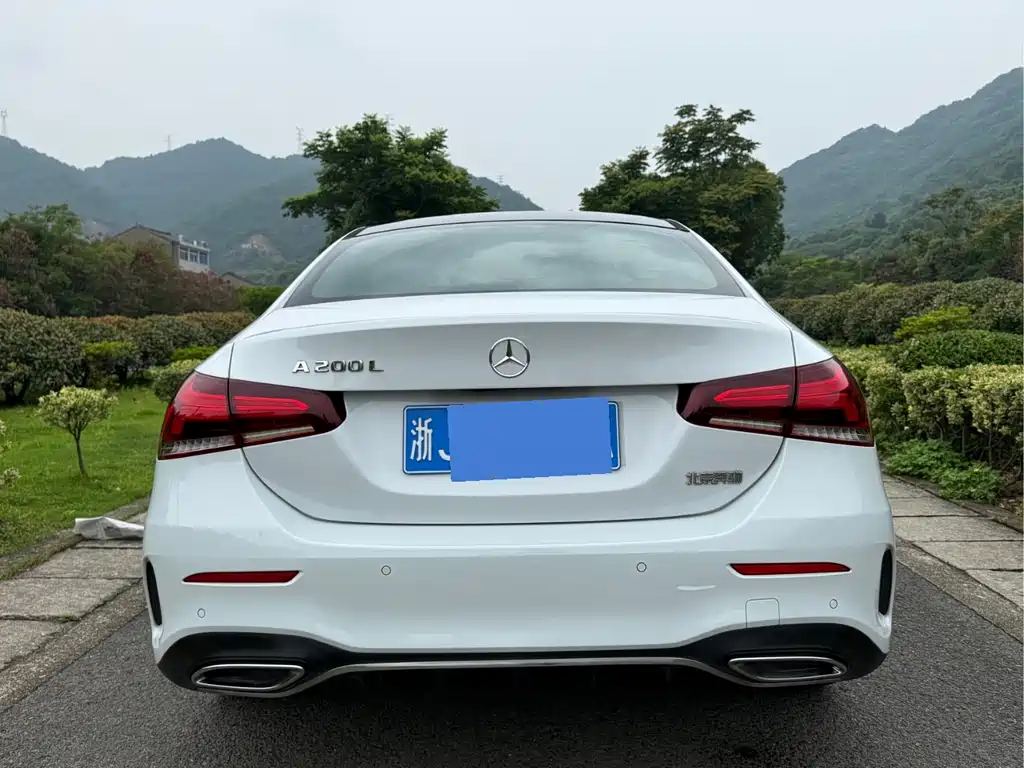 Mercedes-Benz A-Class 2021 — фото 12