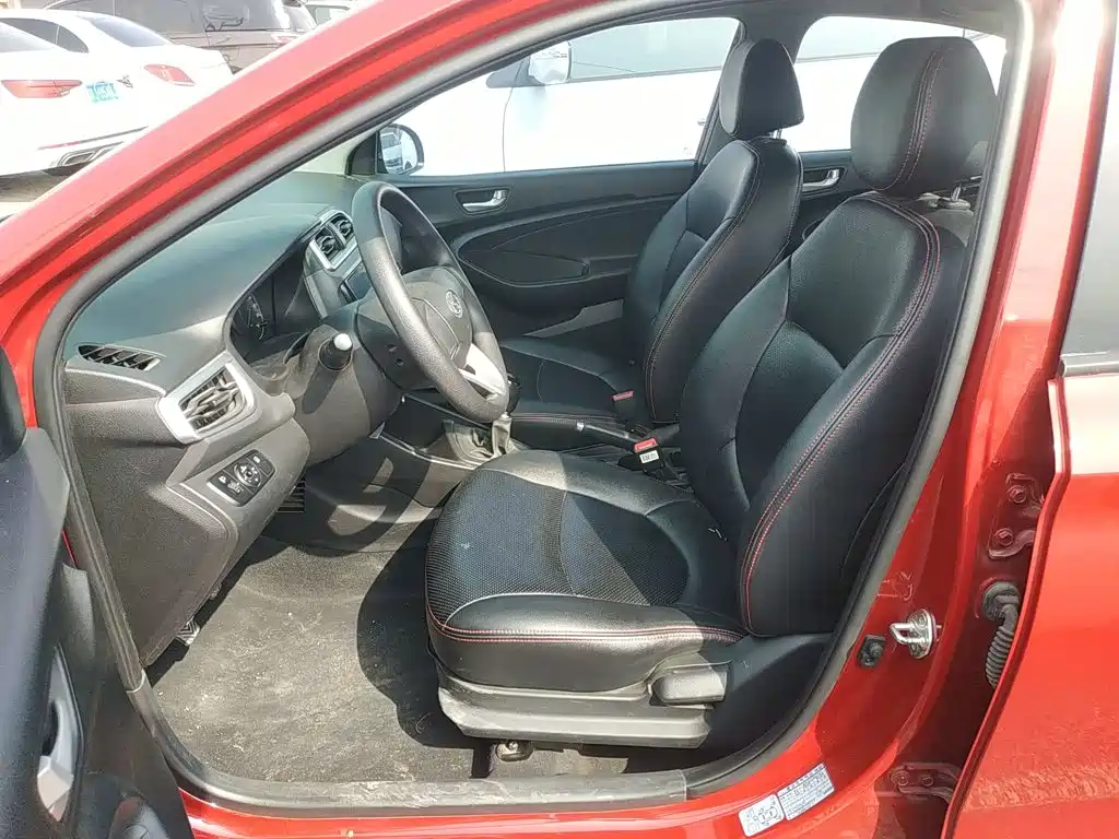 Hyundai Verna 2020 — фото 11