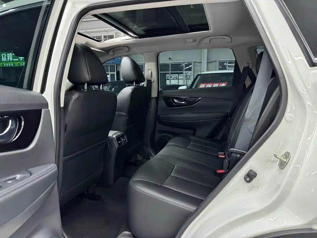 Nissan X-Trail 2023 — фото 16