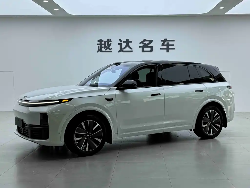Li Auto Li L7 2025