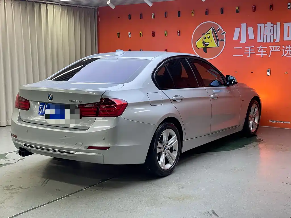 BMW 3 Series 2012