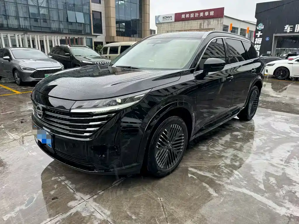 Nissan Teramont 2024