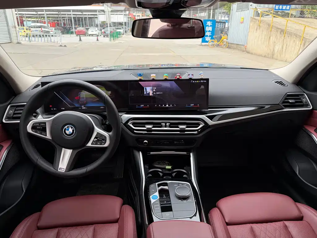 BMW i3 2024 — фото 6