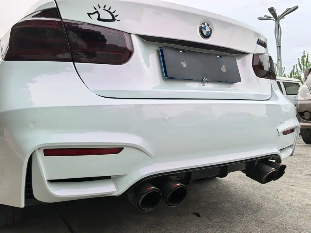 BMW 3 Series 2017 — фото 19