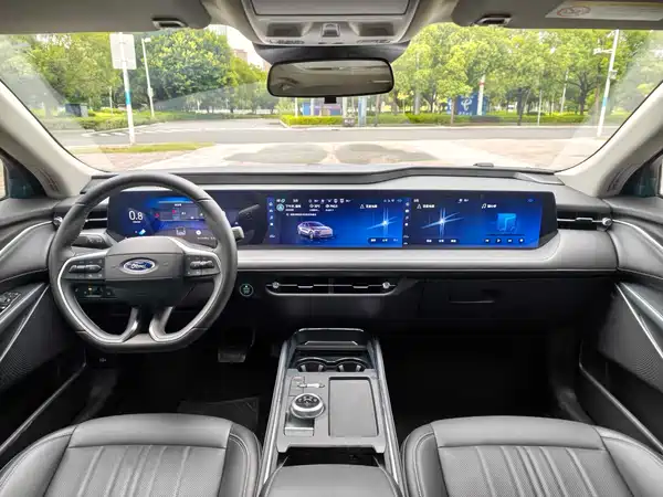 Ford Mondeo 2025
