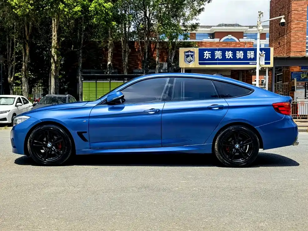 BMW 3 Series GT 2016
