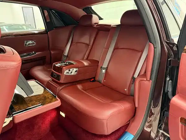 Rolls-Royce Ghost 2013