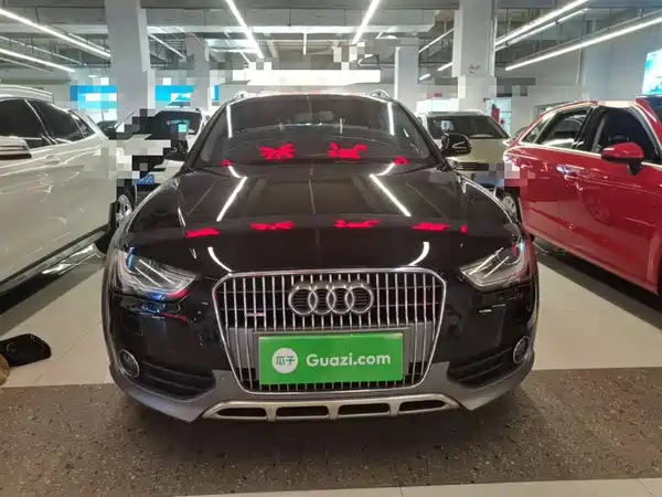 Audi A4 2014