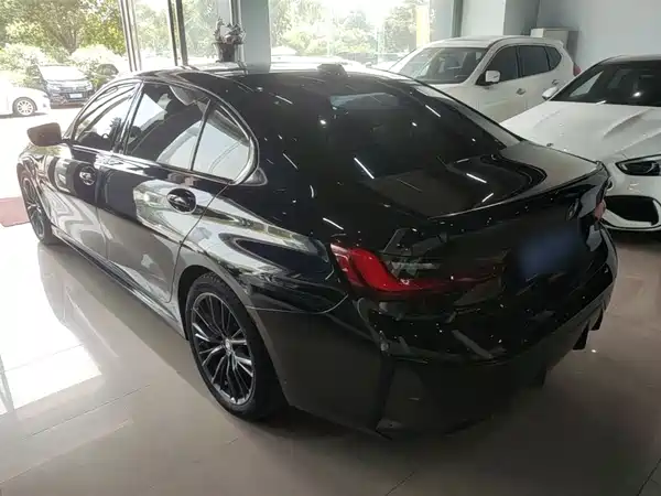BMW 3 Series 2023