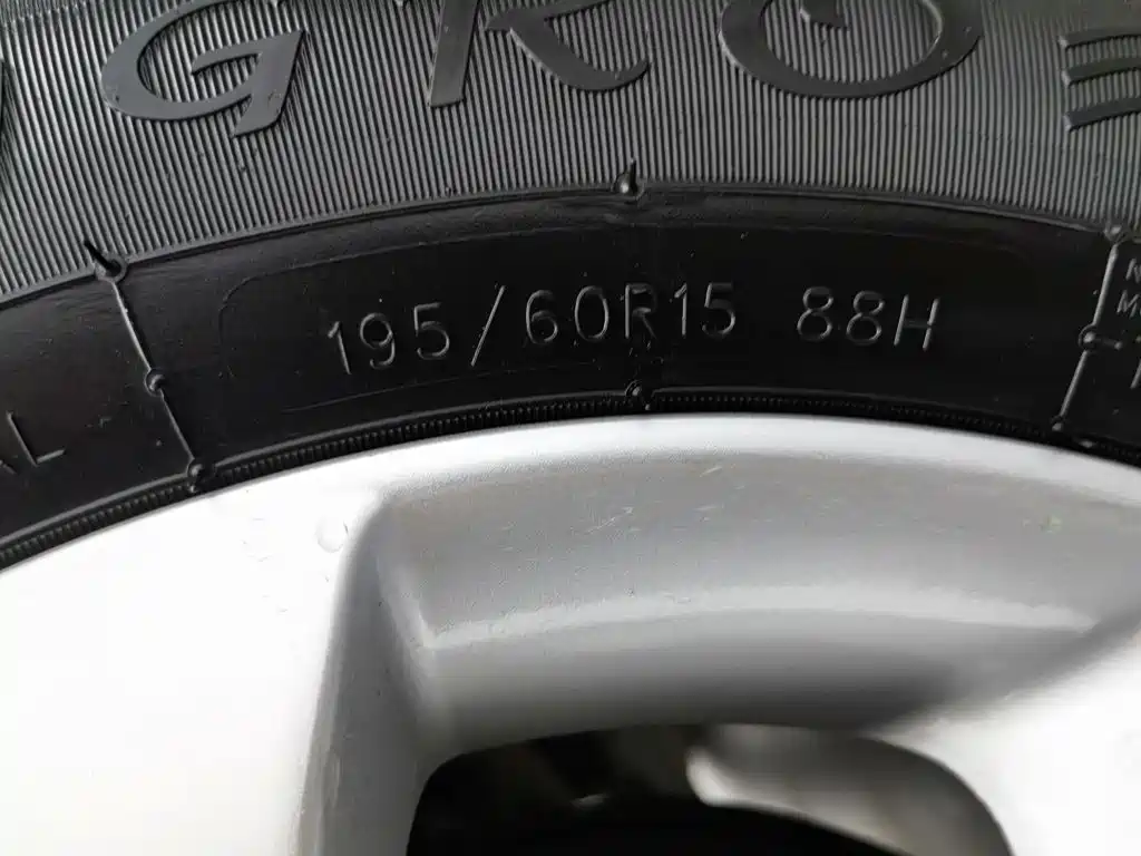 BYD F3 2015 — фото 24