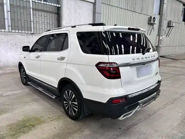 Changan Auchan CX70 2017