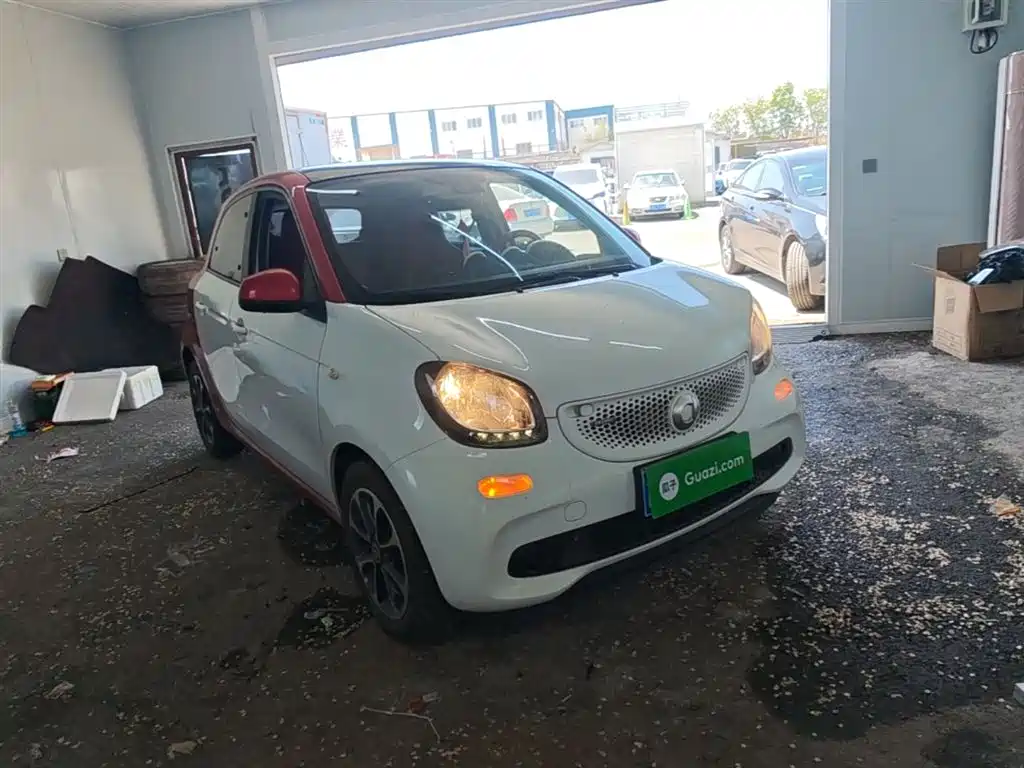 smart Forfour 2017 — фото 4