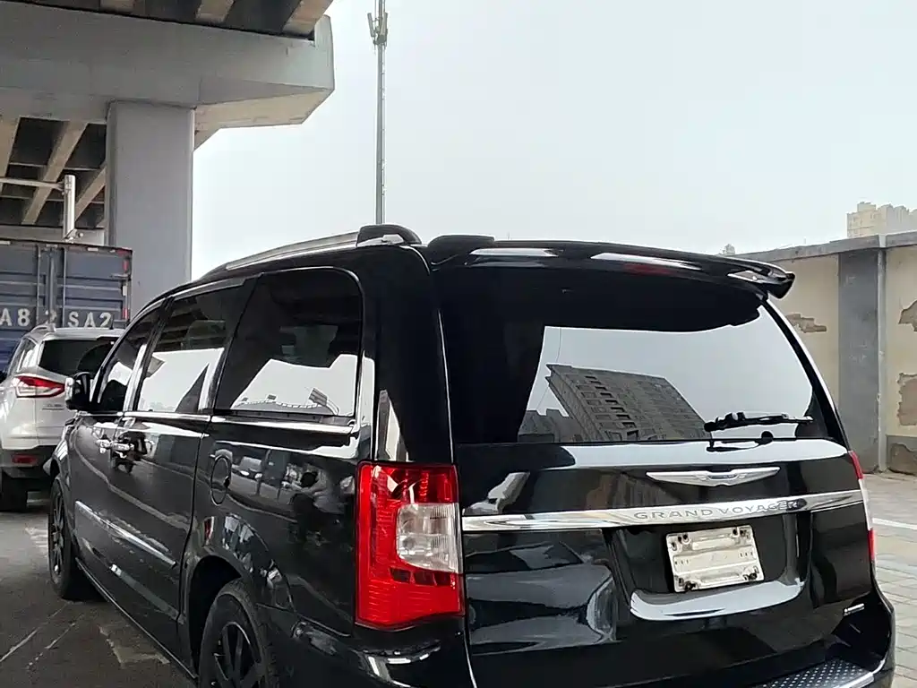 Chrysler Grand Voyager 2013