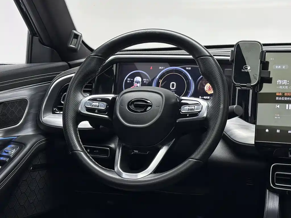 GAC Motor Trumpchi GS8 2023 — фото 14