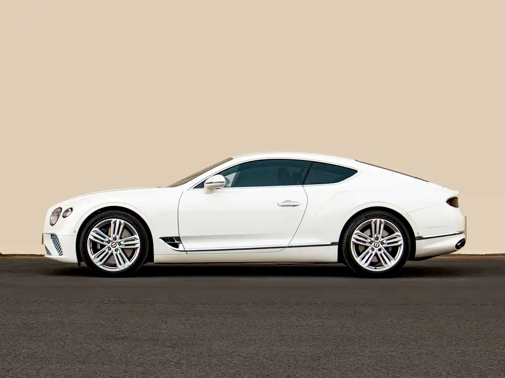 Bentley Continental 2020 — фото 11