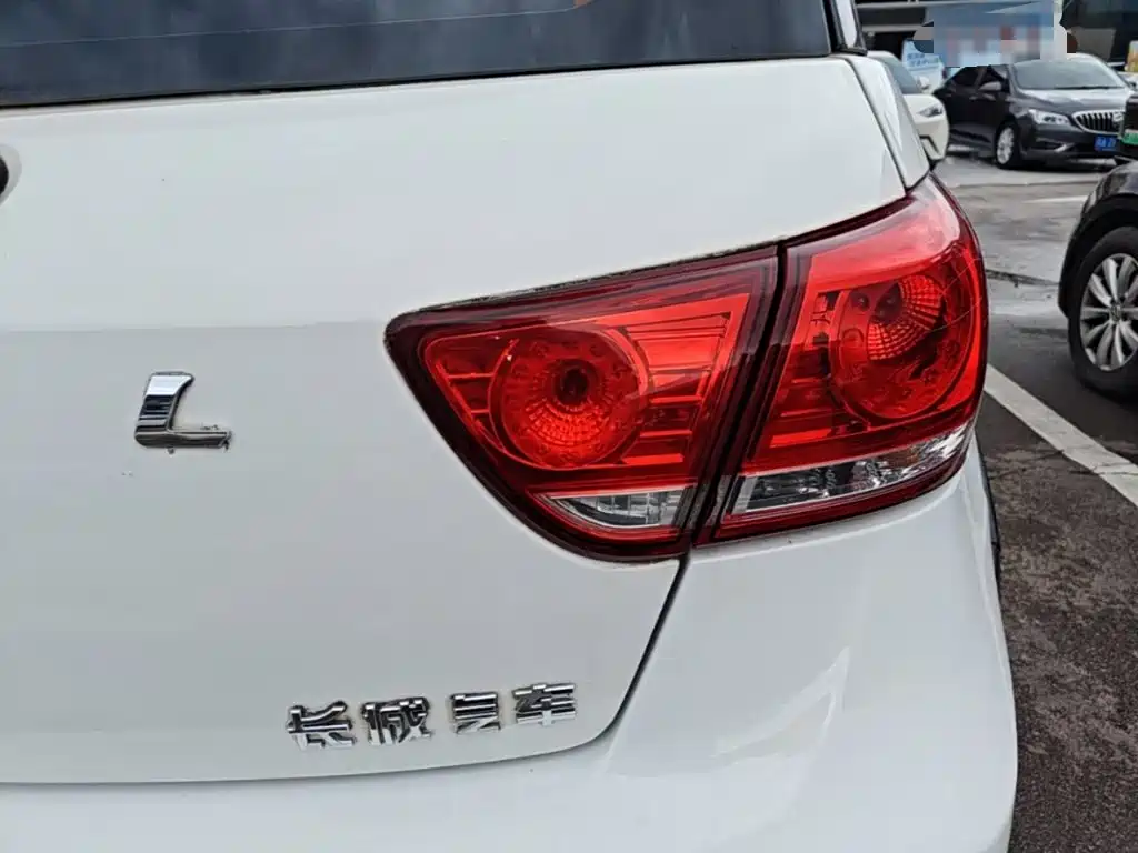 Haval H1 2017 — фото 8