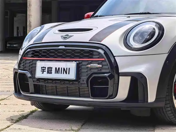 MINI JCW 2022