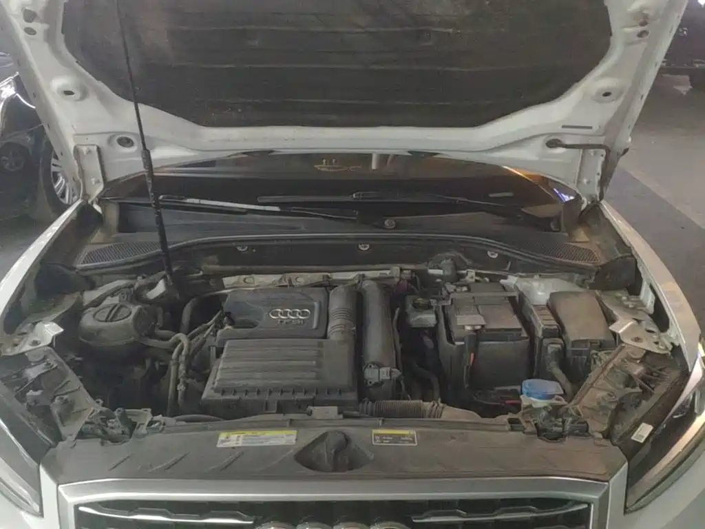 Audi Q2L 2019 — фото 20