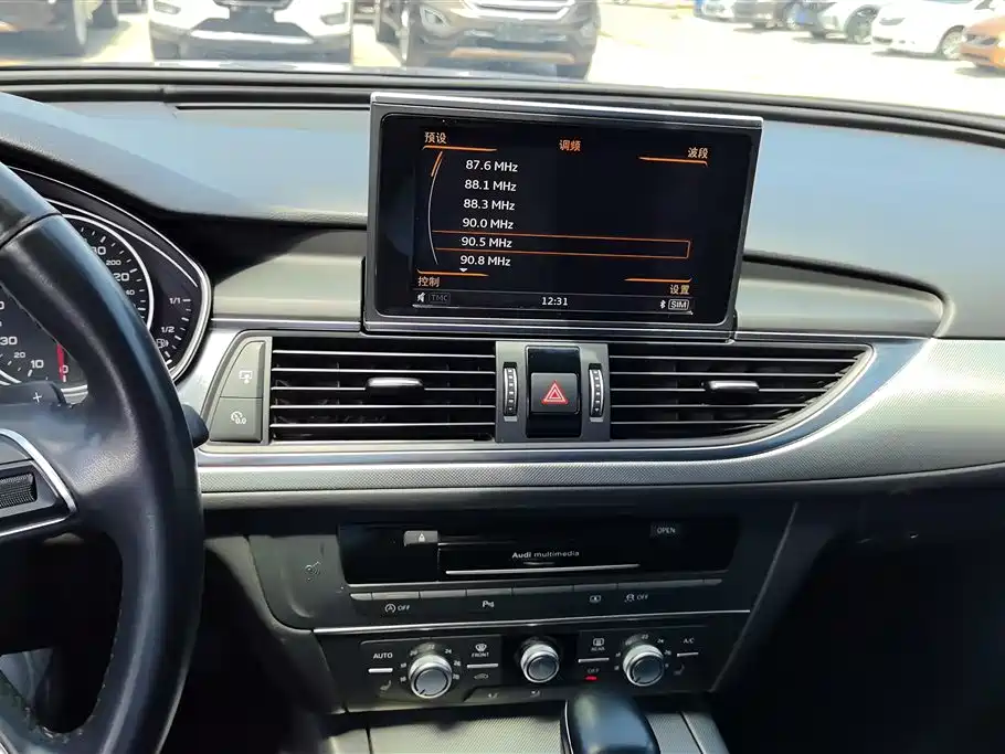 Audi A6L 2018 — фото 13