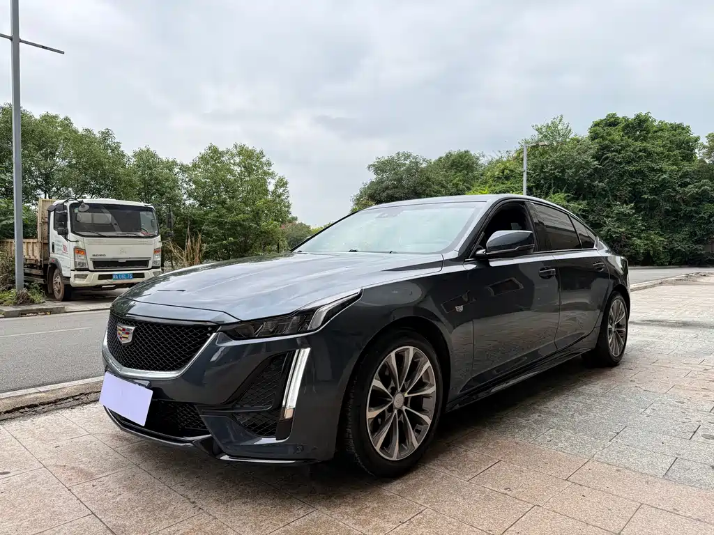 Cadillac CT5 2021 — фото 1