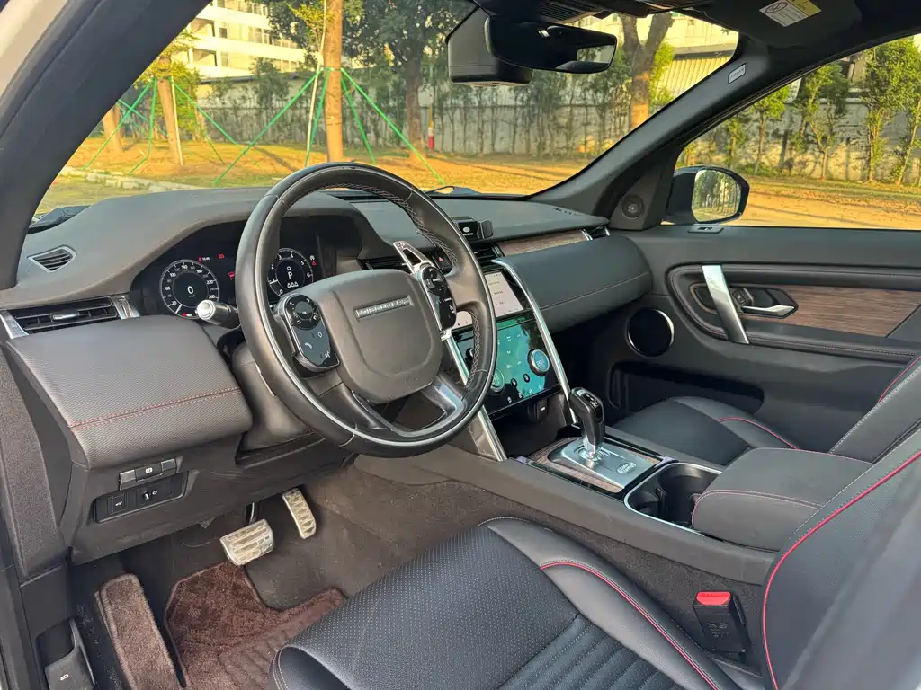 Land Rover Discovery Sport 2020 — фото 14