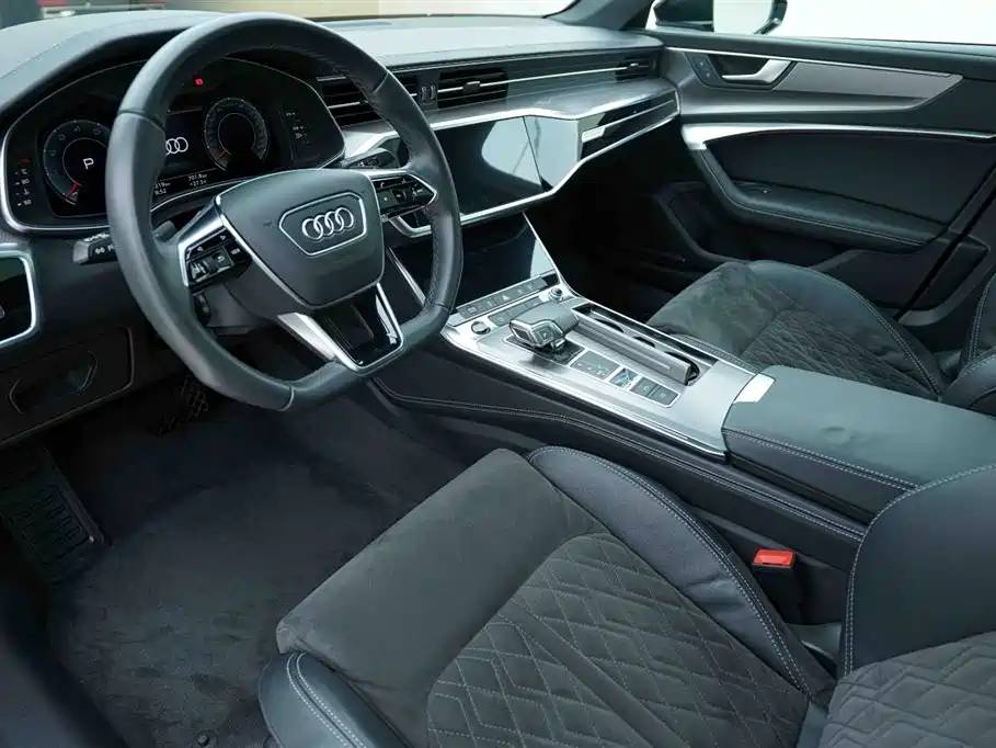 Audi A6L 2022 — фото 10