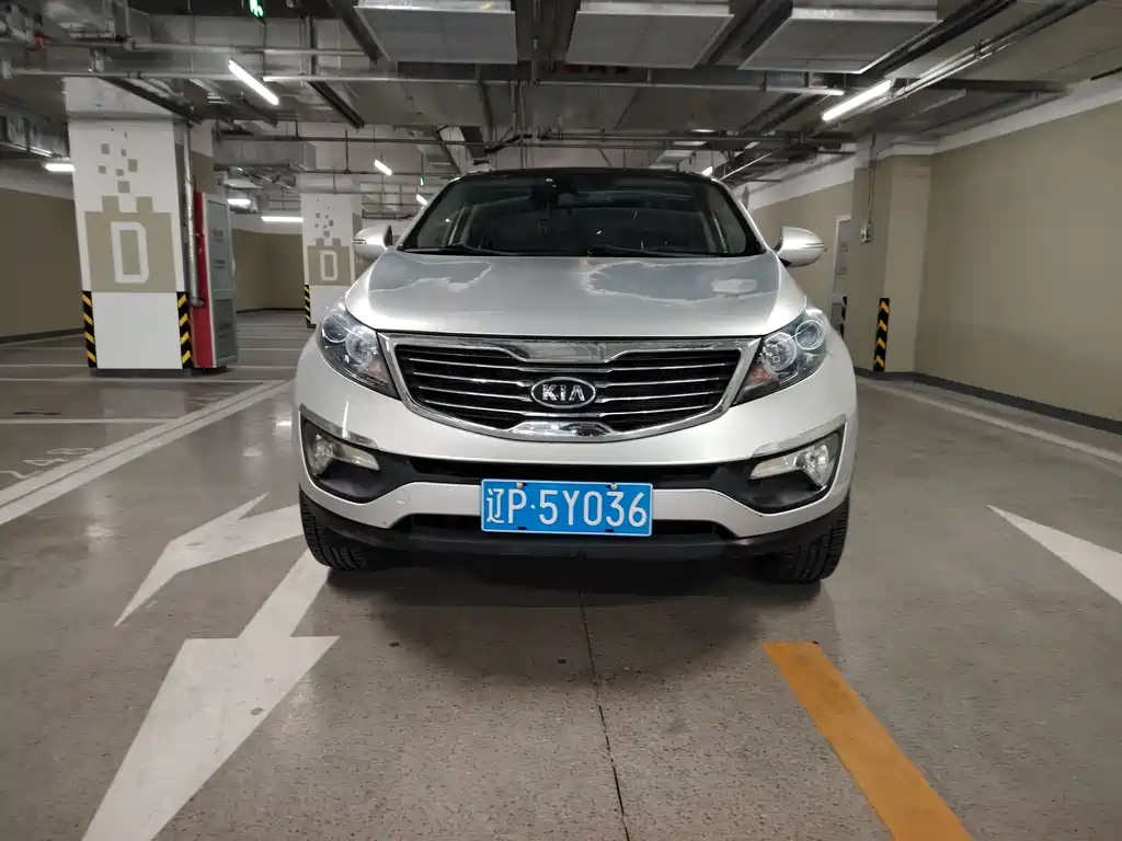 Kia Sportage 2010 — фото 2