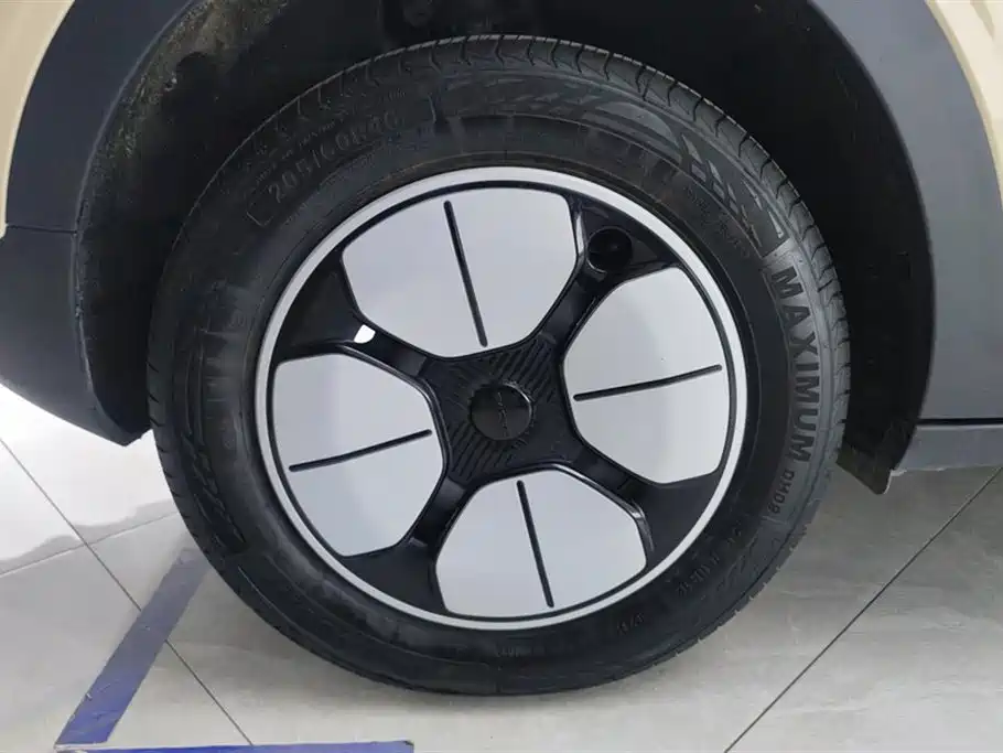 Geely Galaxy Starwish 2025