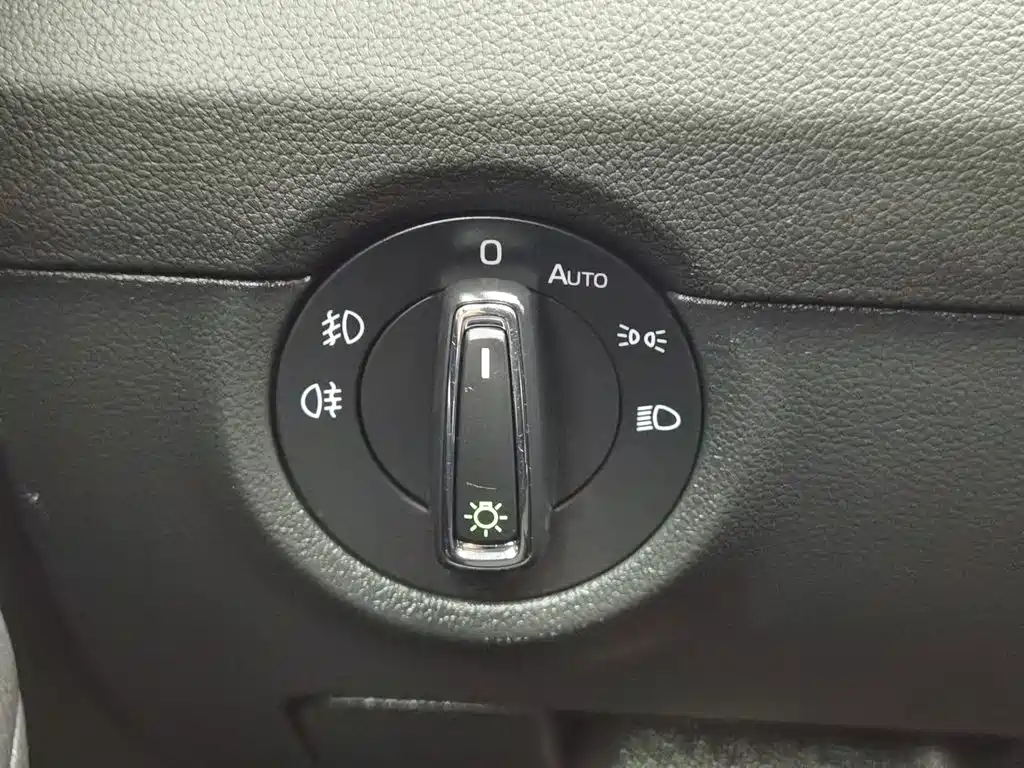 Skoda Octavia 2020 — фото 21