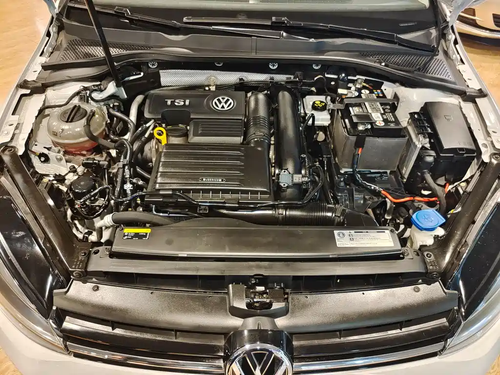 Volkswagen Golf 2020