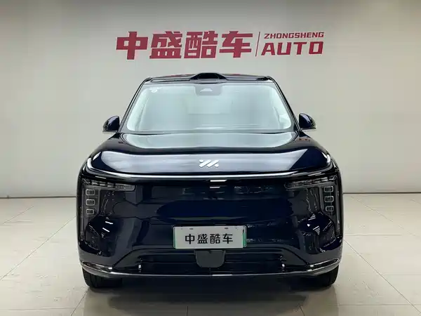 IM Motors LS9 2025