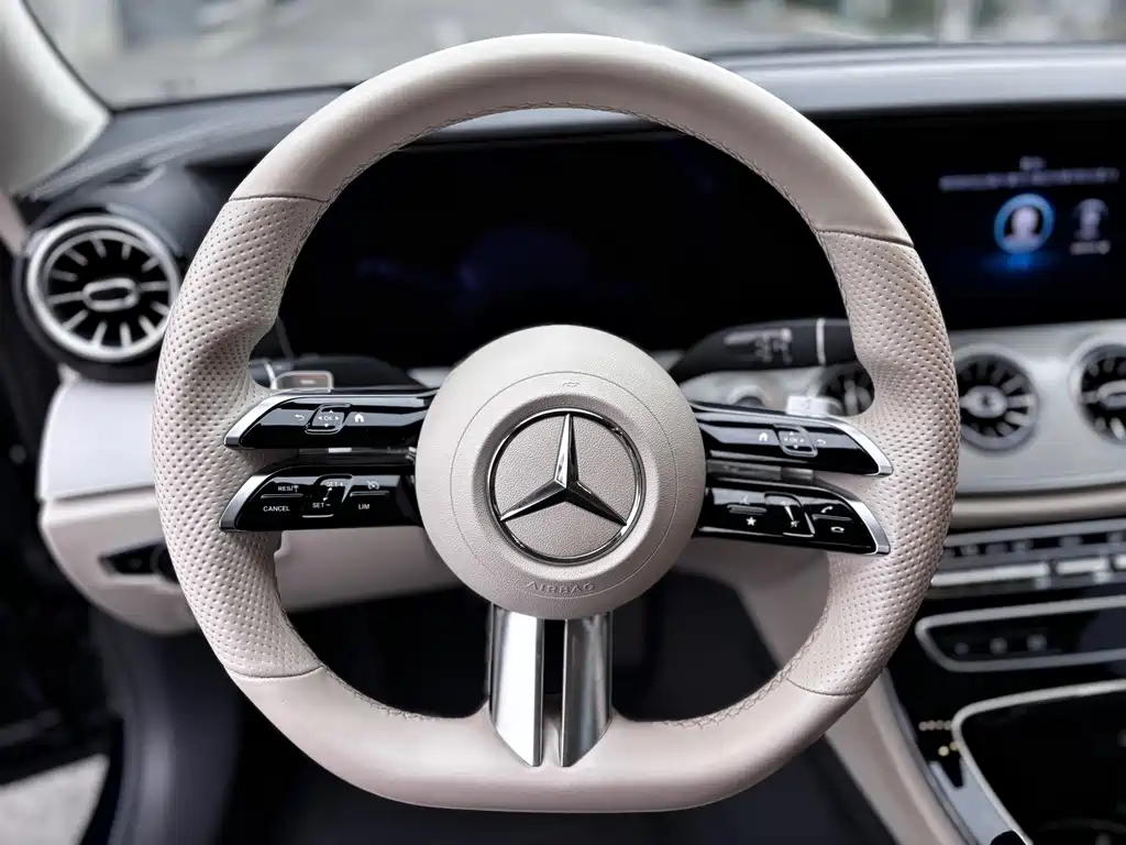 Mercedes-Benz E-Class 2021 — фото 16