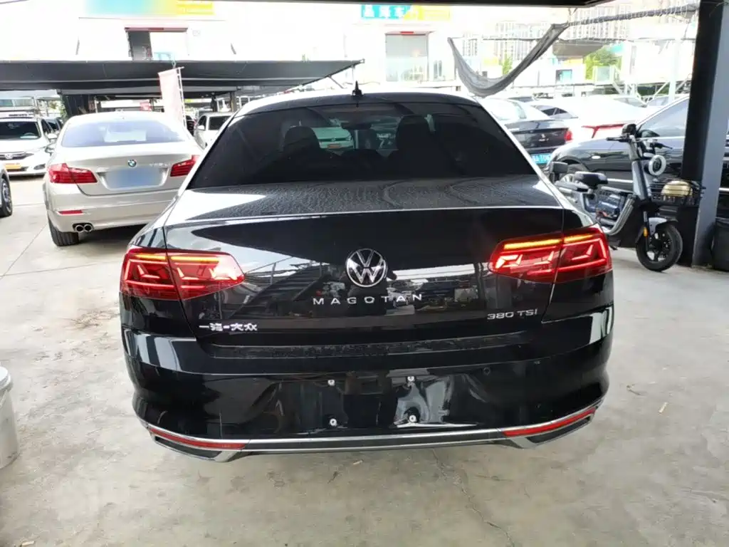 Volkswagen Magotan 2026