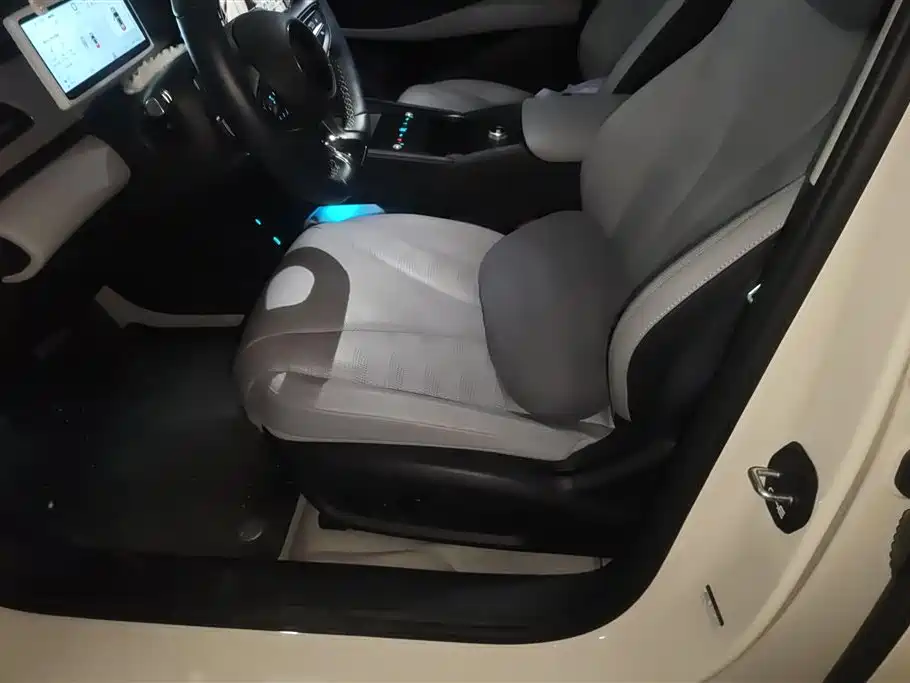 BYD Seal 06 DM-i Wagon 2025 — фото 9