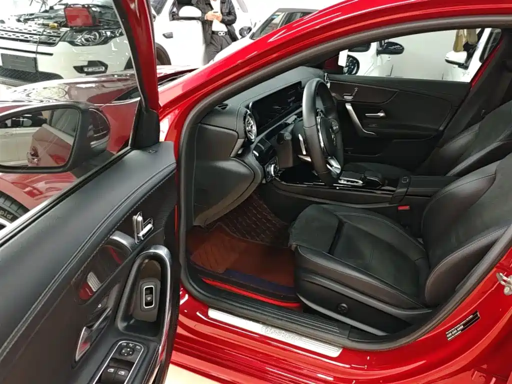 Mercedes-Benz A-Class 2020 — фото 16