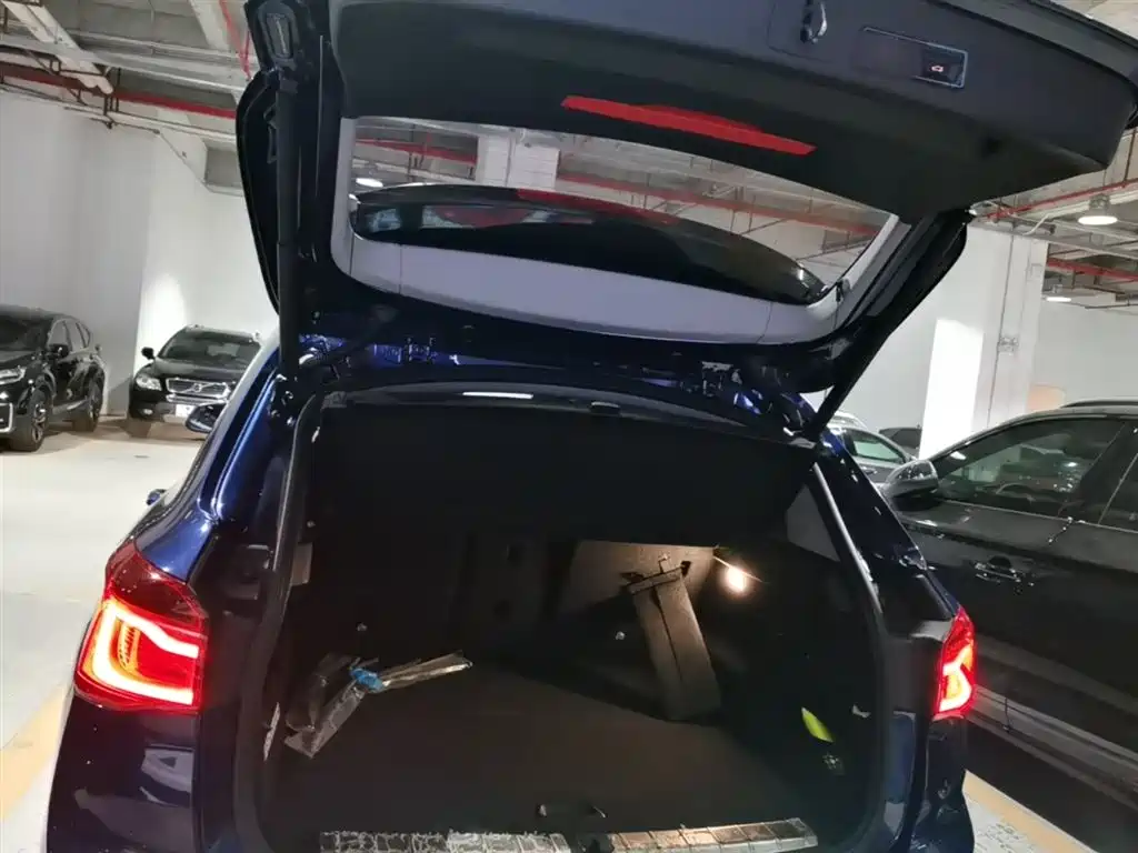 BMW X1 2018 — фото 15
