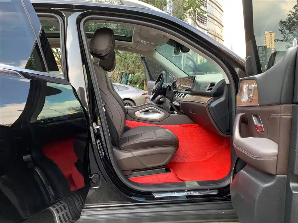 Mercedes-Benz GLE 2021