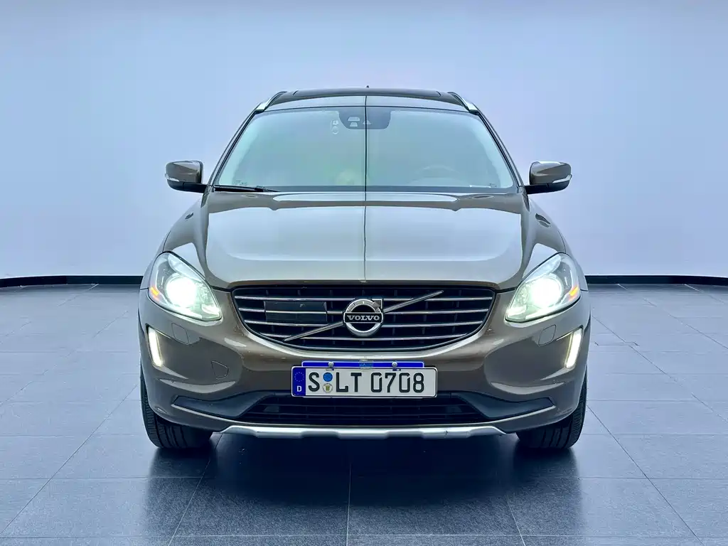 Volvo XC60 2013 — фото 2
