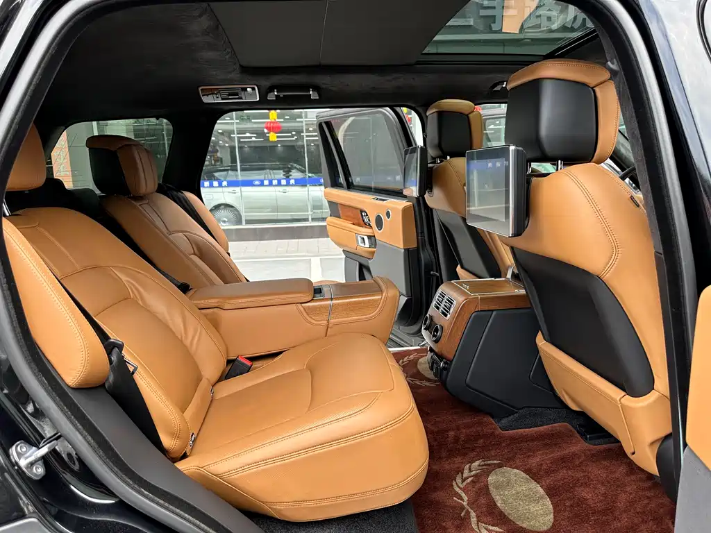 Land Rover Range Rover 2018 — фото 13
